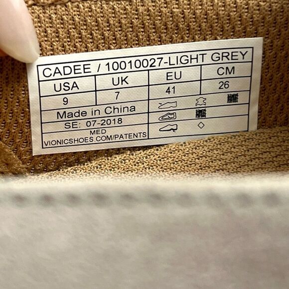 Vionic Cadee-Light Grey Shoes - Picture 8 of 9